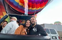 Balloon flight in Teotihuacan + Cave breakfast + Tour from CDMX