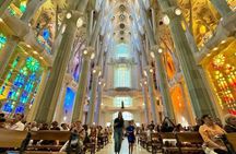 Sagrada Família Semi Private Tour with Fast Entry