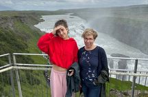 Reykjavik: Golden Circle Private Tour with Hvammsvik Hot Springs