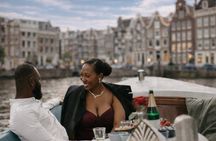 Private Romantic Canal Cruise Amsterdam with Bubbly and Snacks