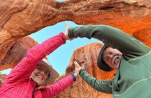 HIGHLY RATED Arches National Park Sightseeing Tour From Moab Utah