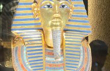 Private Trip to Grand Egyptian Museum and the Pyramids of Giza