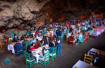 Hot air Balloon ride in Teotihuacan & breakfast in “La Gruta”