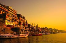 Varanasi Full Day Private Tour with Temples, Ghats & Rituals