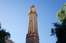 Tapas and Wine Experience in Gràcia