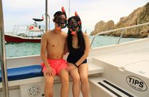 Snorkeling Boat Tour with Guide, Drinks and Fruit