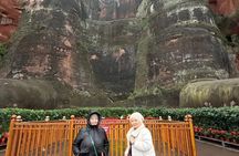 Leshan Giant Buddha Private Tour from Chengdu