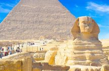 Saqqara Pyramid Private Tour by Limousine