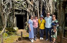 Classic Angkor Wat sunset Private Guide Tour