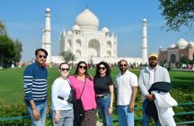 From Delhi: 2-Days Private Taj Mahal and Agra City Tour By Car