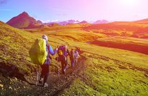 Landmannalaugar Highlands 4x4 Minibus Tour with Hot Spring Bath