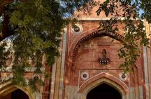 Offbeat Delhi Tour with Sufi Evening at Nizamuddin Dargah