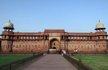 4-Day Golden Triangle Tour with Ranthambore Tiger Safari