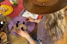 Create your botanical perfume in the heart of San Gimignano