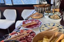 Mallorca Boat Trip with Drinks, Tapas, SUP & Snorkeling