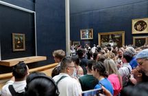 Louvre Museum : Exterior Walking Tour and Timed‑Entry Ticket