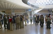 Louvre Museum : Exterior Walking Tour and Timed‑Entry Ticket