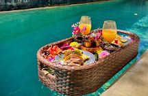 Private Floating Breakfast Chef Experience in Tulum