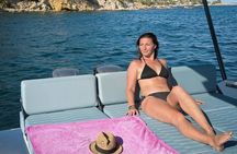 Luxury Motor Yacht Tour from Palma de Mallorca 4h 10pax max