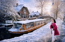 Zaanse Schans and Giethoorn Day Tour with Lunch and Boat Cruise
