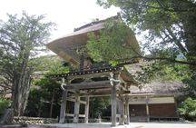 [One-day bus tour departing from Kanazawa Station] Shirakawa-go and Gokayama - Two World Heritage Villages Enjoyable Bus Tour