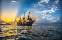 Pirate Marigalante Boat Show in Puerto Vallarta with Dinner