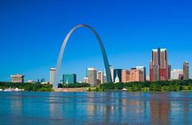 St. Louis Private Walking Tour: Iconic Sites & Stories
