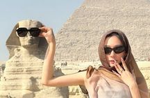 Praivte Day Trip from Hurghada Giza Pyramids & Grand Museum