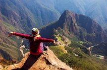 Machu Picchu in 1 Day: By Train Expedition