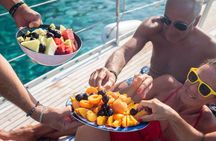Milos and Polyaigos Sailing Yacht Cruise with Lunch and Drinks