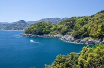 From Kyoto/Osaka: Amanohashidate, Ine Funaya and Miyama Day Tour