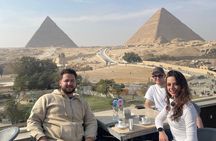 Private Day Tour to Giza Pyramids and Saqqara with Hotel Pickup