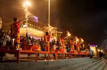 Varanasi Full Day City Tour with Sunrise Boat Ride and Aarti