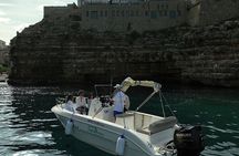 Polignano a Mare Scenic Boat Tour of the Caves with Aperitif