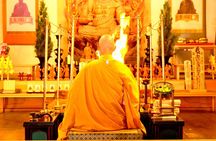 Koyasan Spiritual Day Trip: Goma Fire Ritual & Okunoin Forest