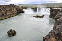 Siglufjörður Akureyri City Goðafoss Waterfall and Black Sand