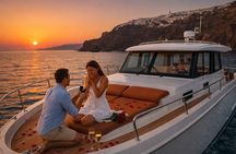 Motor Yacht (2026)Luxury Private Cruise Around Santorini