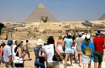 Grand Egyptian Museum and Pyramids of Giza Tour with Lunch