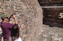 Private Tour to Teotihuacan with Transportation and Personal Guide