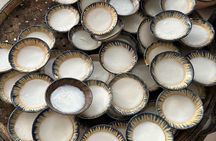 Hoi An Food Tour-Taste 11 Vietnamese Dishes-Lantern Boat release