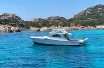 Explore the archipelago of La Maddalena by Speedboat