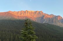 Sunrise Tour Moraine Lake and Lake Louise 2 hours each location
