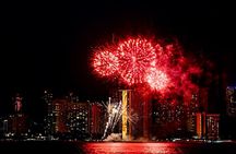 Waikiki Beach Catamaran Friday Night Fireworks Tour