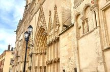 Lyon: Hidden Traboules and Old Town Walking Tour
