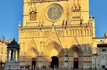 Lyon: Hidden Traboules and Old Town Walking Tour