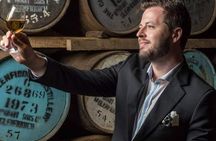 Private Edinburgh Whisky Themed Walking Tour by an Expert