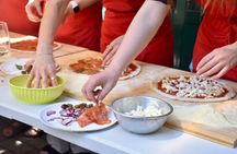 Premium Pizza Making Class at a Pizzeria in Como