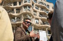 Barcelona in 1 Day: Sagrada Familia,Park Guell, La Pedrera, Tapas