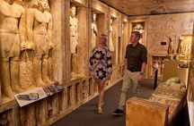 Tomb of the Pharaohs Night Tour and 2 Course Dinner in Cairns