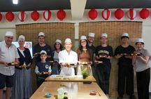 Tokyo Sushi Making Class in Tsukiji with Professional Chef